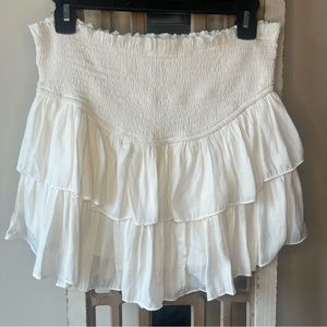 Mustard Seed Smocked Waist Ruffled Skort. Med